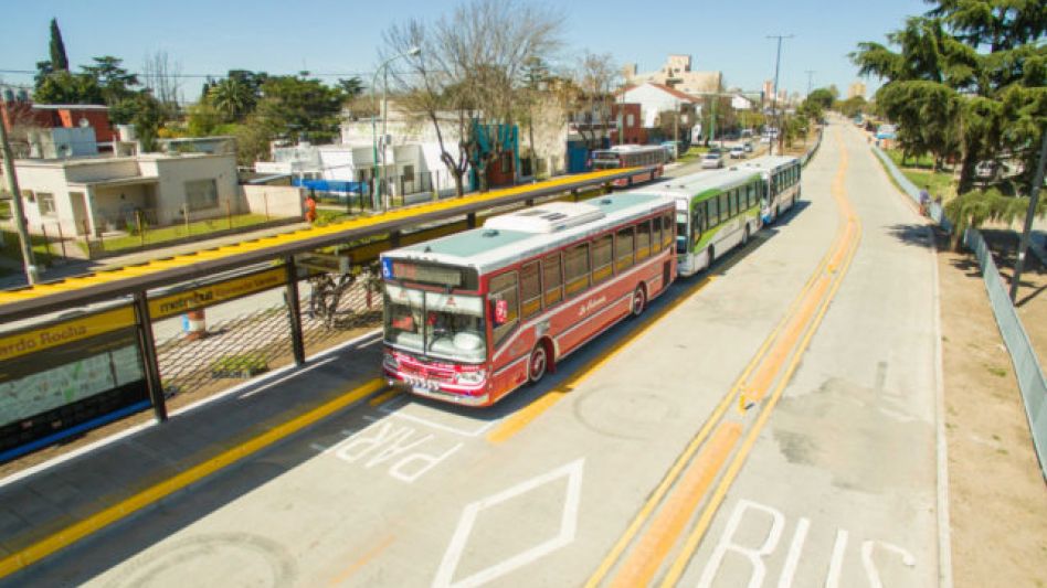 Establecen esquema para que provincias y municipios pidan fondos para transporte