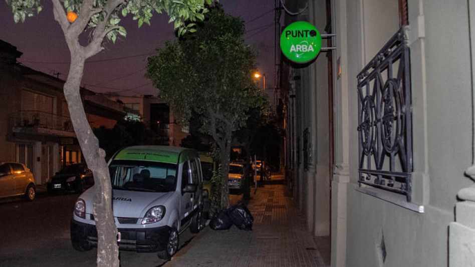 El edificio donde fue capturado el mosquito Aedes Aegypti, ubicado en calle San Martín entre Rivadavia y Colón. ANGIE DÍAZ JACQUOT