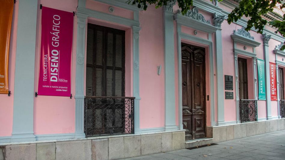 Se suspendieron las clases presenciales en Bellas Artes, no así las virtuales.   ANGIE DÍAZ JACQUOT  