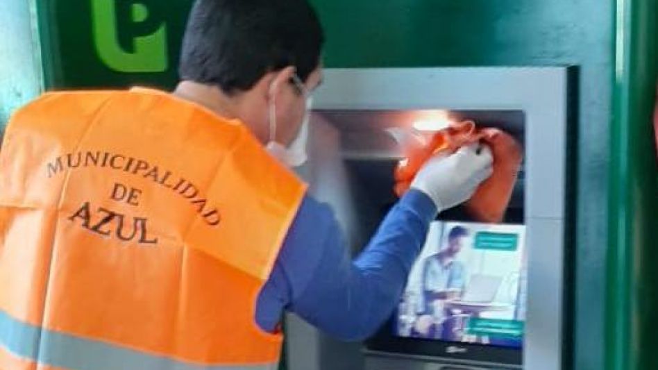 Limpieza y desinfección de cajeros automáticos