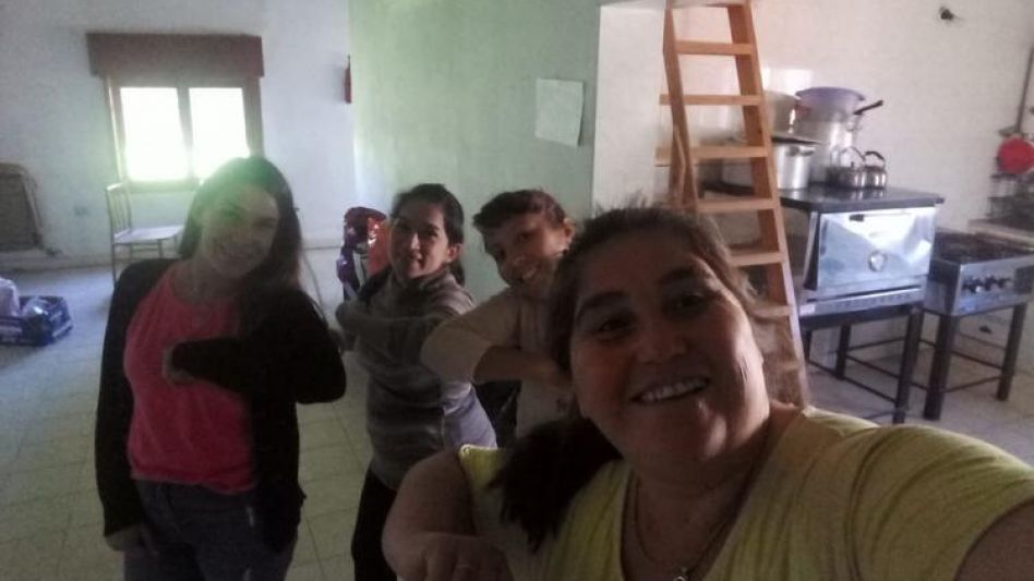 ?Estamos en un momento en el cual nos están pasando mil cosas pero se ve que la solidaridad está a flor de piel en todos los seres humanos?, dijo Paula Vivas, referente del Comedor ?Juan Pablo II?   