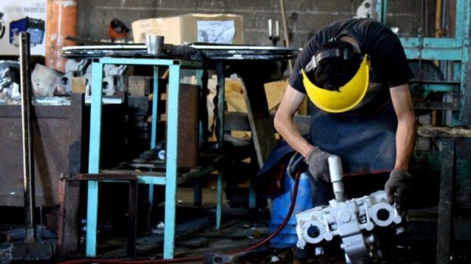 Declaran al coronavirus como "enfermedad profesional" y deberán cubrirla las ART