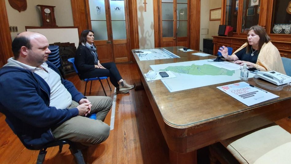 Bertellys firmará decretó para que comercios locales trabajen con la modalidad puerta a puerta