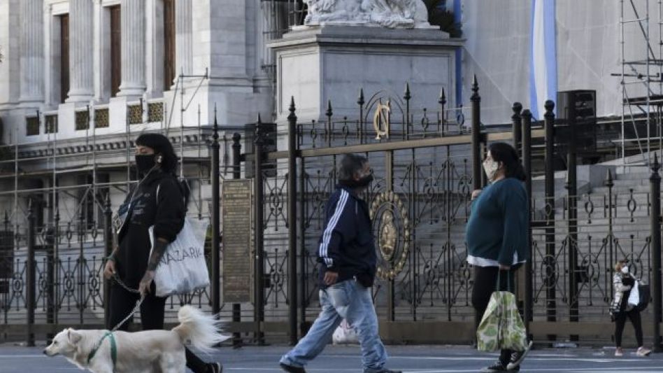 Vizzotti: "Habrá más circulación de personas, así que tendremos más testeos"