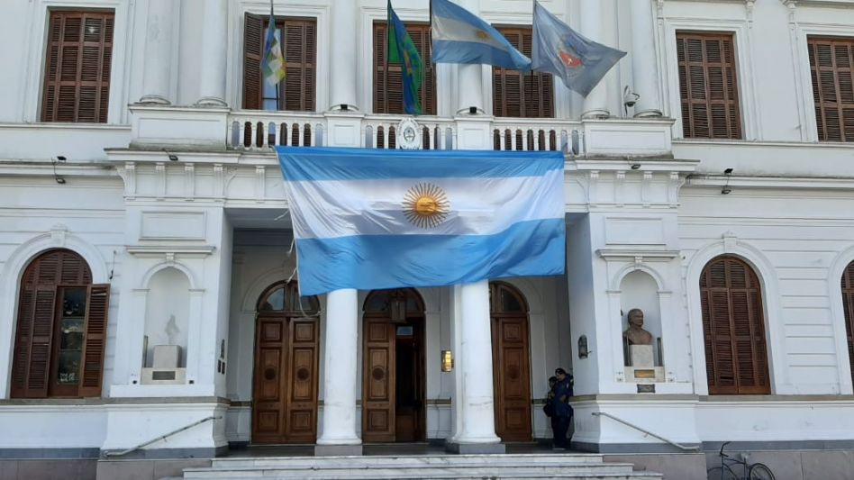 Bertellys pidió más de 50 excepciones a la cuarentena y hubo burlas en las redes