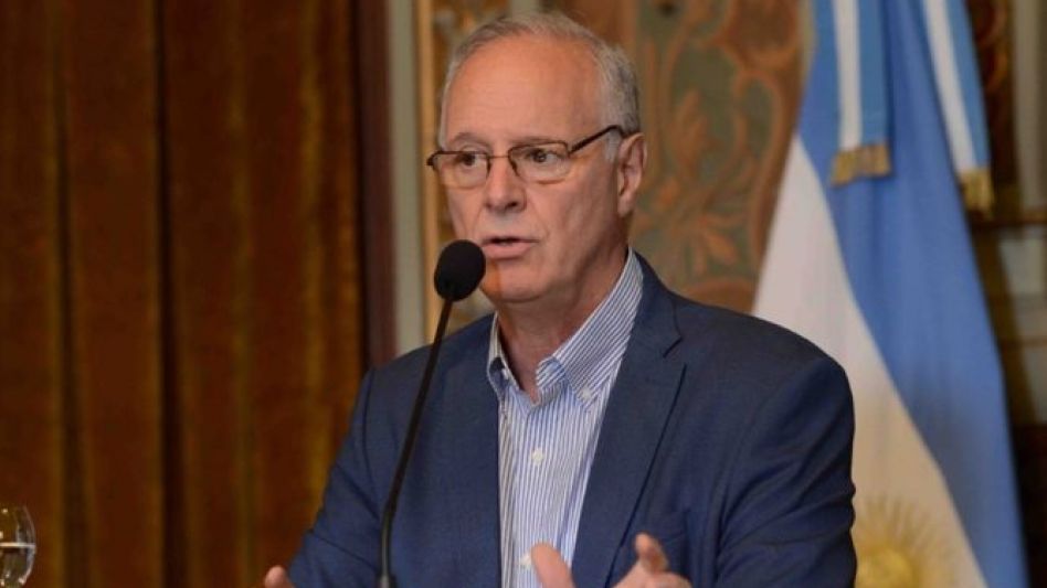 Gollan: "Si vinieran médicos norteamericanos, muchos los recibirían con aplausos"