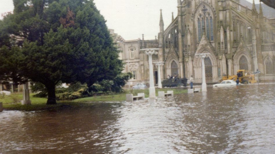 20 fotos de la Inundación del 80'