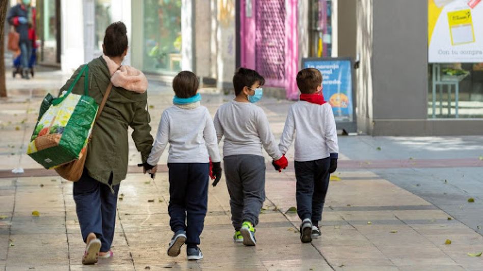 Divididos por DNI o edad y sin el límite de 500 metros: así serán los "paseos" en el interior