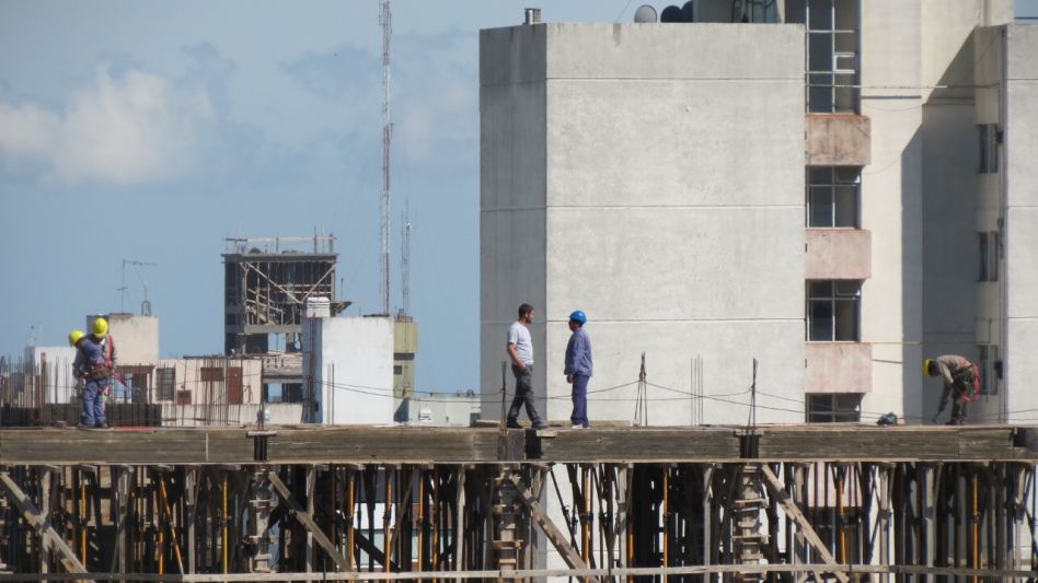 ¿En qué rubros se perdieron más empleos en los últimos doce meses?