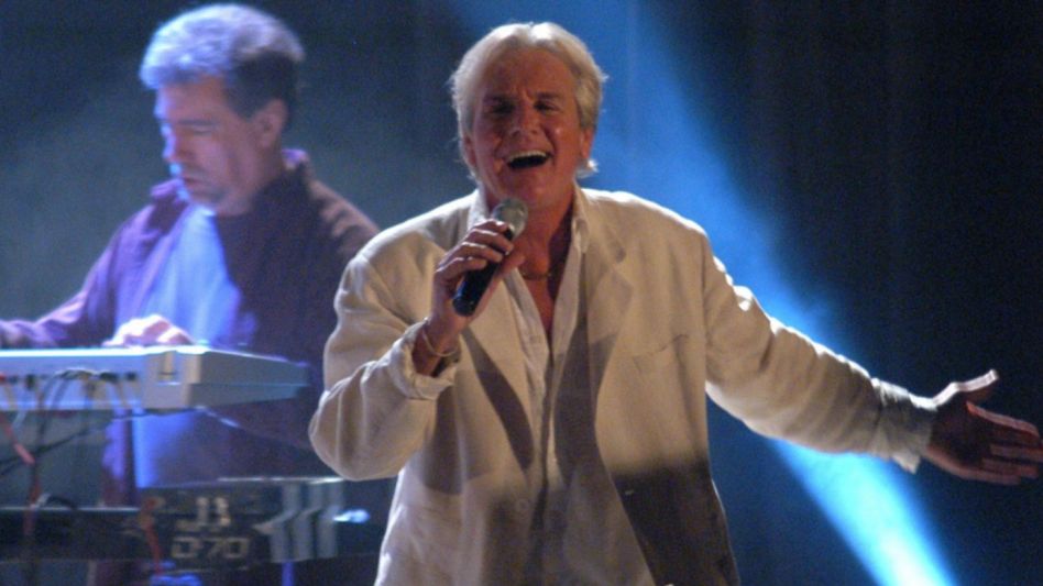 Murió Sergio Denis, el eterno seductor de la canción que enamoró a varias generaciones