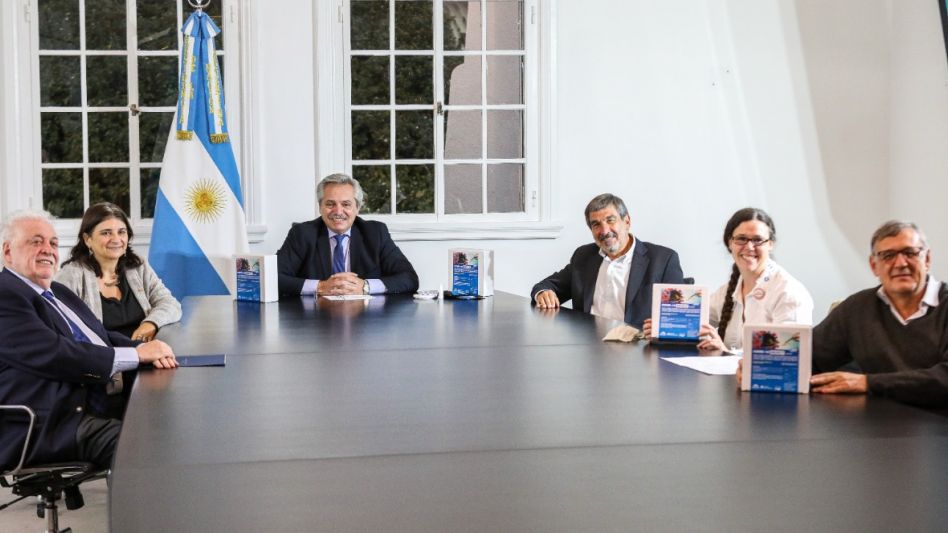Fernández anunció un test rápido de coronavirus hecho en el país