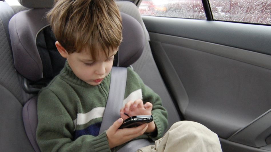 Cuarentena: cómo tramitar el permiso para trasladar a hijos de padres separados