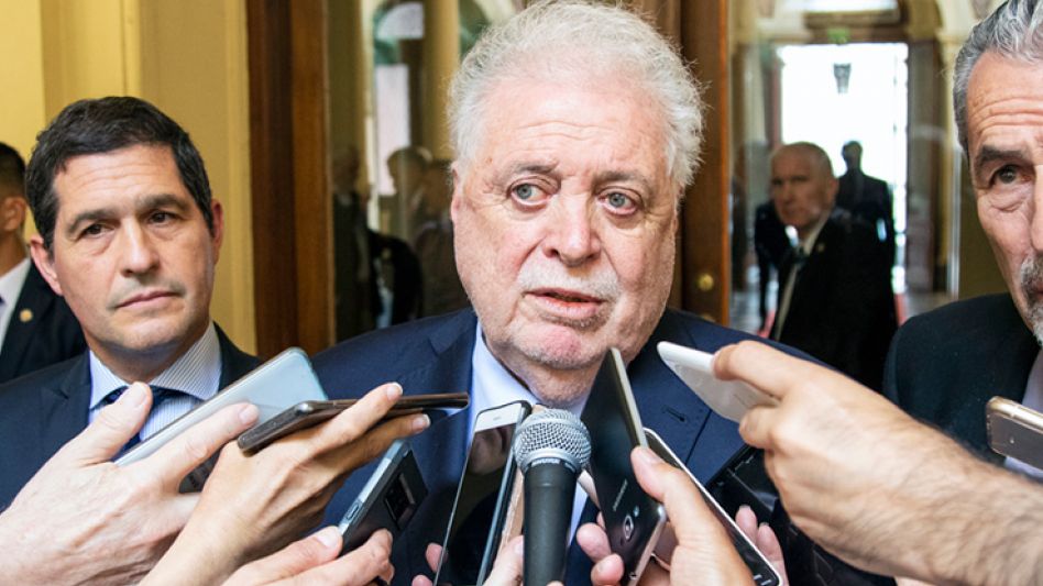 González García: "Si la situación epidemiológica cambia, vamos a cambiar tan rápido como veamos los primeros síntomas"
