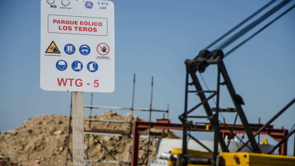?Los test a cada trabajador estarán a cargo de la empresa. Una vez que estos estén finalizados y siempre que los resultados sean negativos, habilitaríamos a Los Teros a continuar trabajando. 
