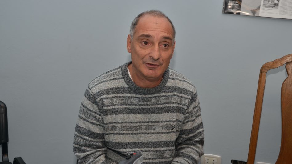 El secretario general de SUTEBA Azul, Sergio Torre, habló sobre los esfuerzos de toda la comunidad educativa en tiempos de pandemia de coronavirus.