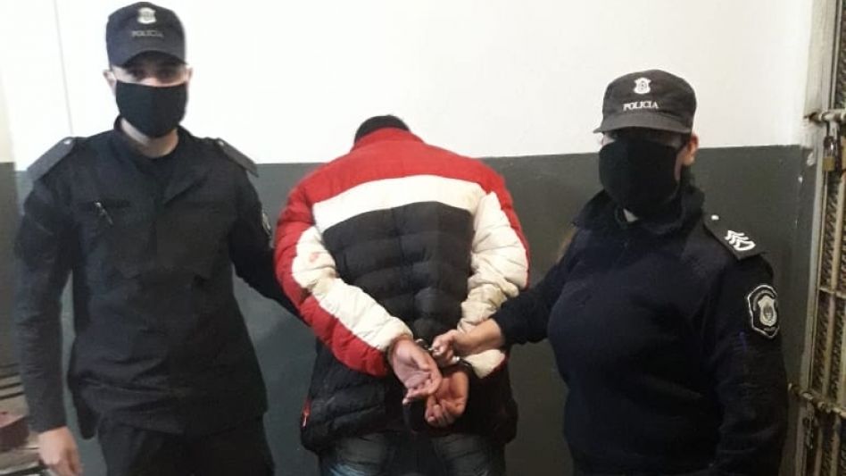 Después de que fue indagado en Tribunales, el joven recuperó ayer la libertad.  JEPDS AZUL/PBA