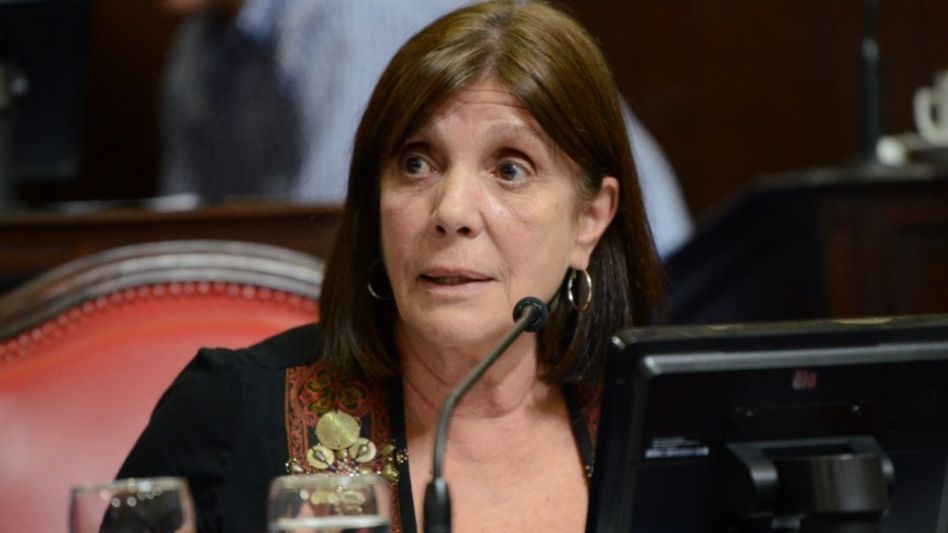 La ministra de Gobierno de la provincia de Buenos Aires, Teresa Gardía, dura contra intendentes 
