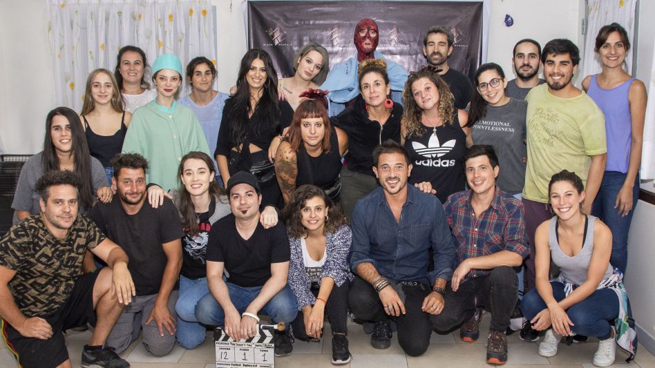 El equipo completo que trabajó en ambas películas.