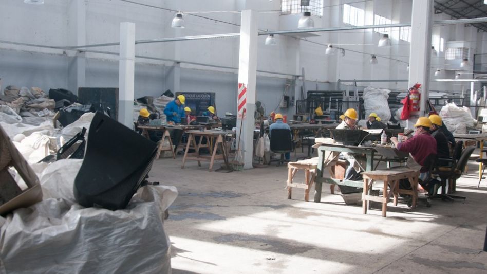 Cárceles: extenderán a diez las plantas de reciclado de tecnología en desuso