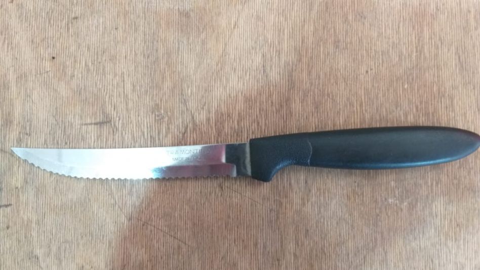 Amenazó a su ex pareja con un cuchillo y después fue arrestado