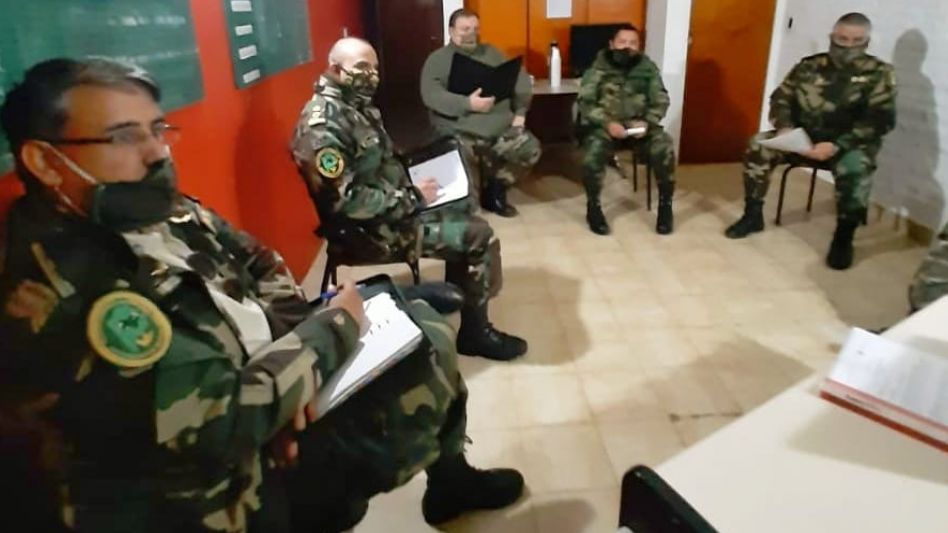 En Tres Arroyos, funcionarios del CPR se capacitaron para un curso sobre seguridad rural que comenzará a dictarse el año que viene. FOTOS: CPR AZUL/PBA
