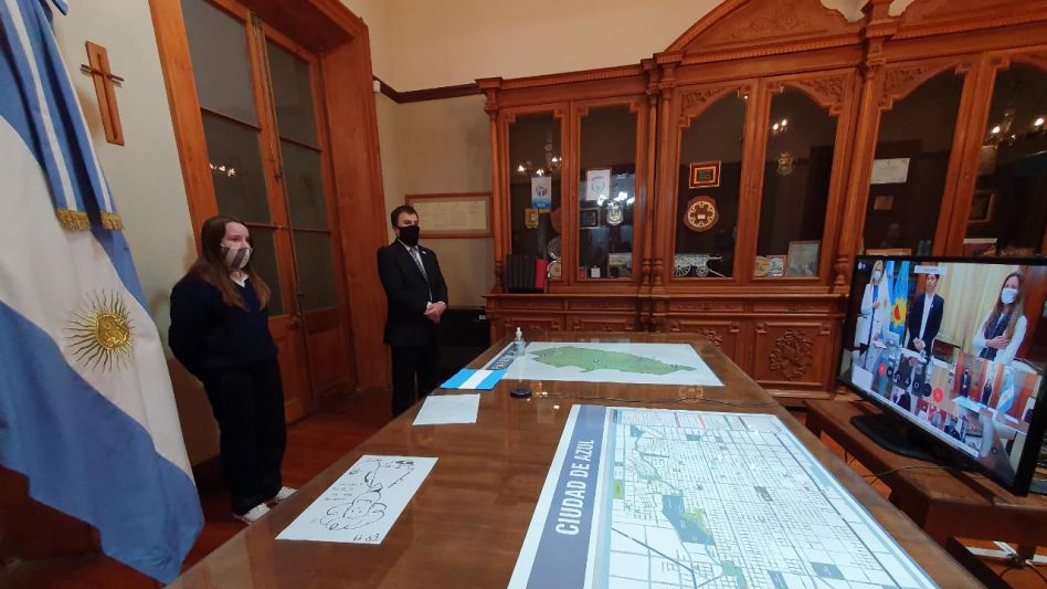 Una alumna azuleña participó del acto virtual por el "Día de la Bandera" organizado por Provincia