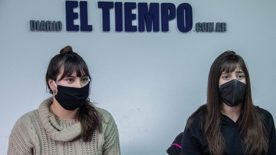 Johana Adami y Maribel Sol Avila Blas pertenecen a ?Cooperativa Callejeritos?.  ANGIE DÍAZ JACQUOT                  