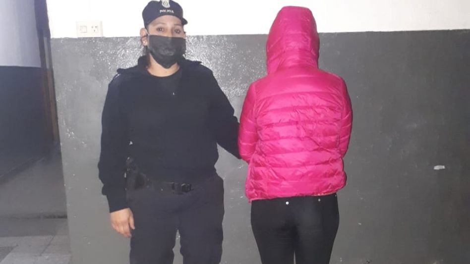 La joven que fue arrestada por este hecho recuperó posteriormente la libertad.  EPDS AZUL/PBA