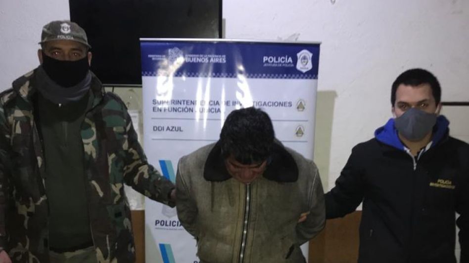 El imputado, que fue detenido este sábado, y su ex pareja, la mujer víctima de estos hechos de violencia de género. FOTOS: DDI AZUL Y FACEBOOK