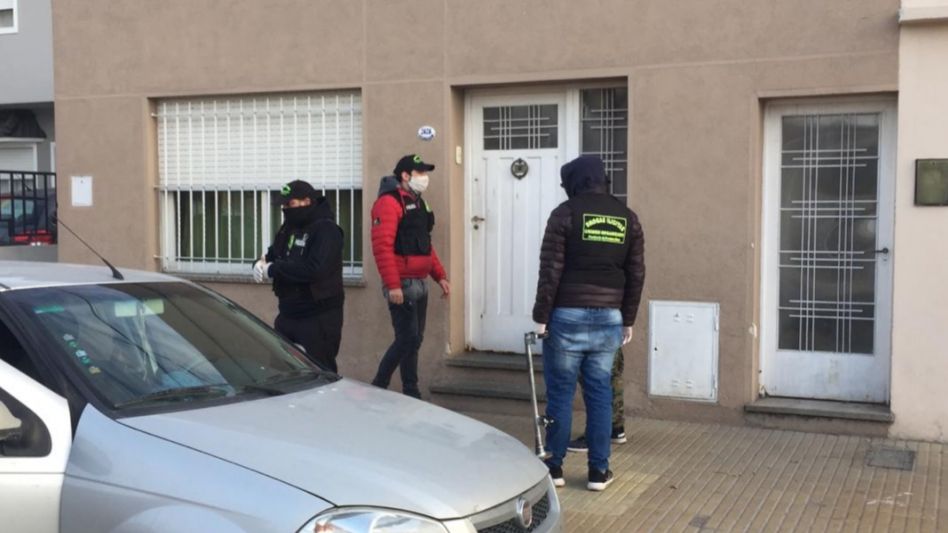Investigan a dos hombres que tenían cocaína: están detenidos 