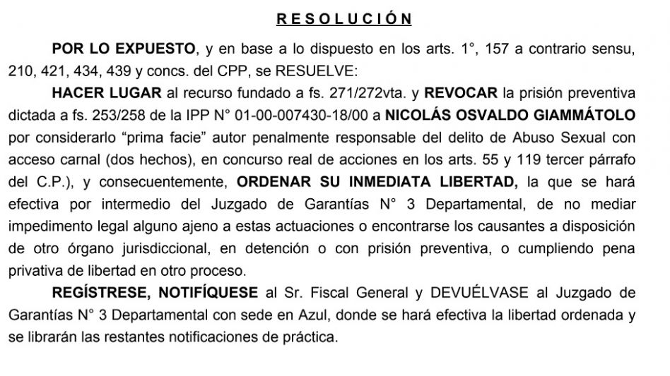El acusado de abusar de una menor, libre