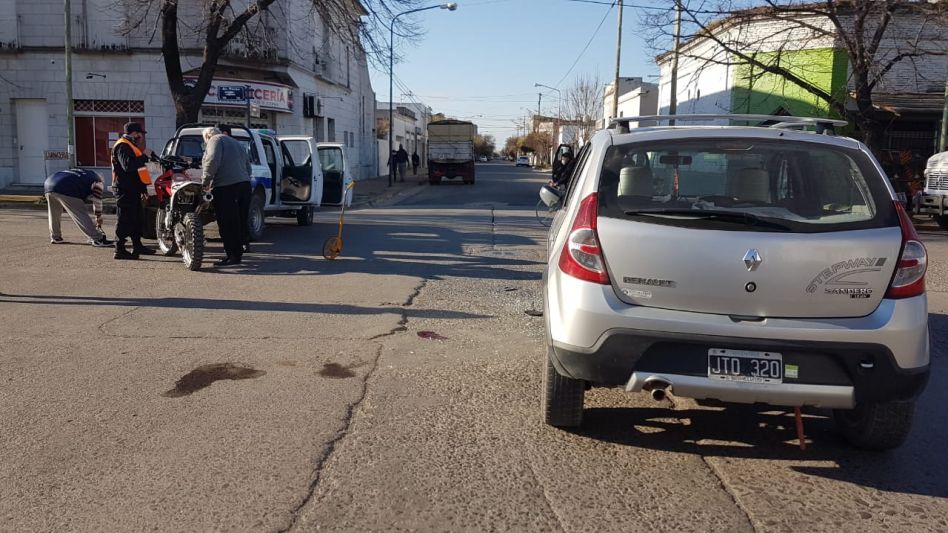 El conductor del rodado menor resultó lesionado en este accidente. 