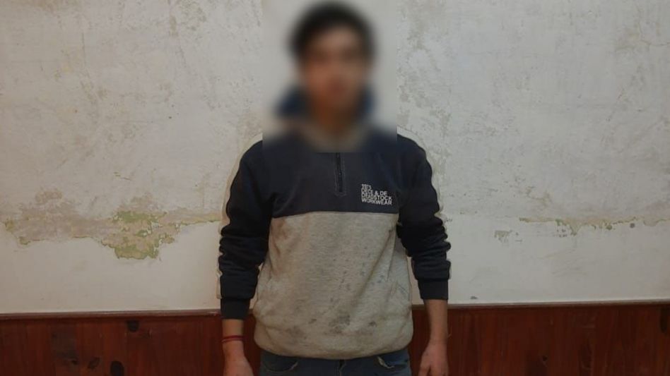 El acusado de estos delitos permanece detenido en la comisaría primera local. FOTO: DESTACAMENTO BALNEARIO