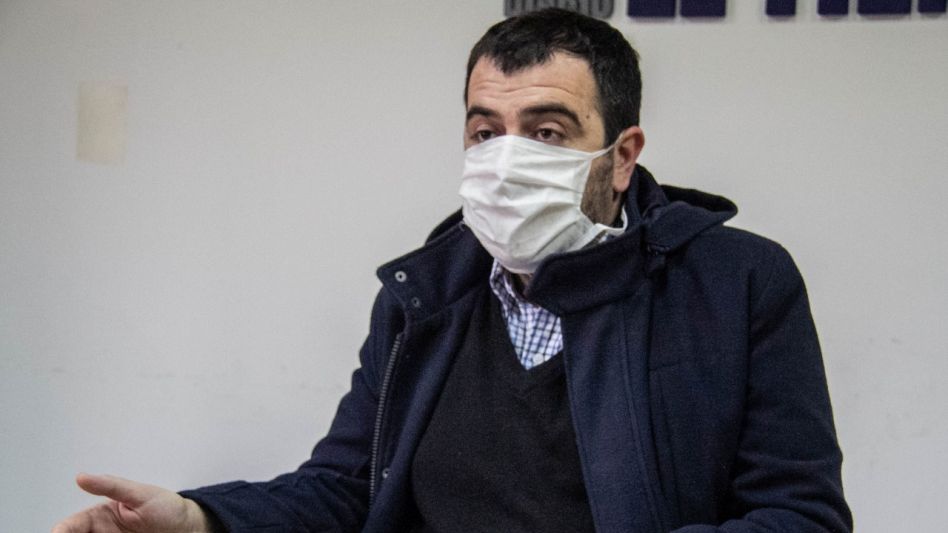 El director ejecutivo de ANSES Azul, Javier Cabrera, cuando dialogó con este diario sobre el re lanzamiento del Procrear, entre otras cuestiones. ANGIE DÍAZ JACQUOT