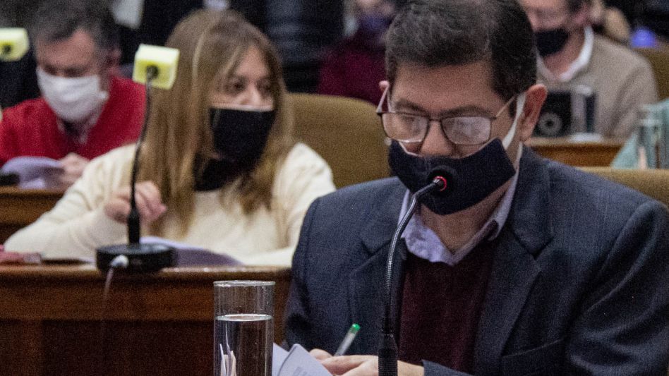 Los integrantes del bloque Azuleños para el Cambio, Verónica Crisafulli y Claudio Molina, ANGIE DÍAZ JACQUOT