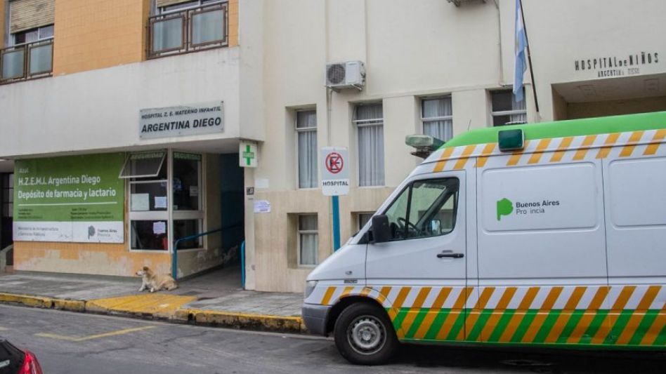 Los interesados en realizarse algunos de los testeos deben acceder al hospital por el ingreso que funciona por la calle Prat. ARCHIVO/ELTIEMPO