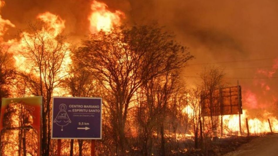 El Gobierno cordobés declaró la ?emergencia agropecuaria? en las zonas afectadas por los incendios que ya arrasó más de 30.000 hectáreas.