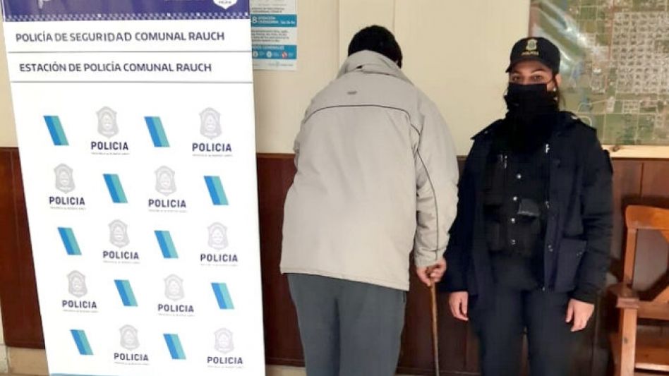 El encausado, cuando fue detenido el miércoles en Rauch, tras la condena que le dictaron en un Tribunal de Azul. LA NUEVA VERDAD/RAUCH