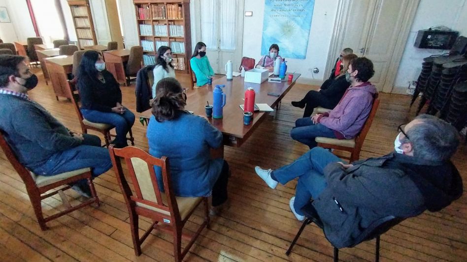 La comisión de género mantuvo una reunión ampliada buscando implementar medidas tendientes a la prevención y atención de las violencias. PRENSA CONCEJO DELIBERANTE