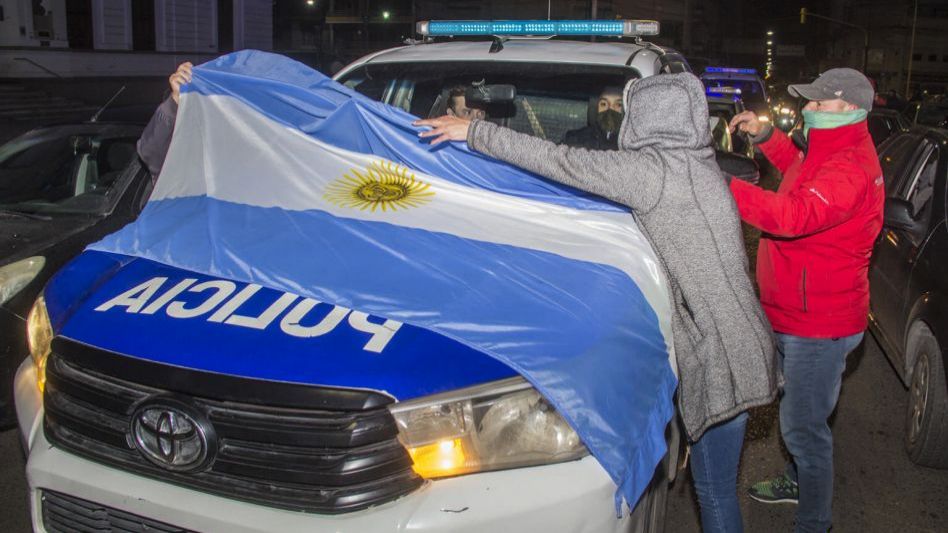 En Azul también se sintió la protesta de la policía bonaerense.