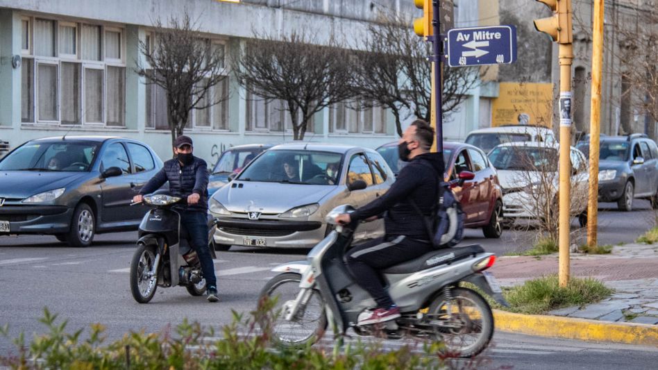 La circulación de motocicletas preocupa por estos días a las autoridades azuleñas. ANGIE DÍAZ JACQUOT