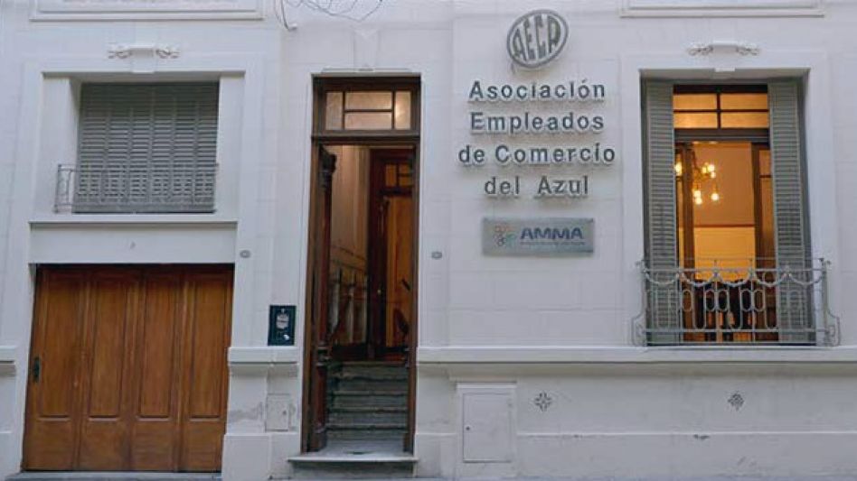 El lunes 28 del corriente será no laborable para los trabajadores mercantiles. 