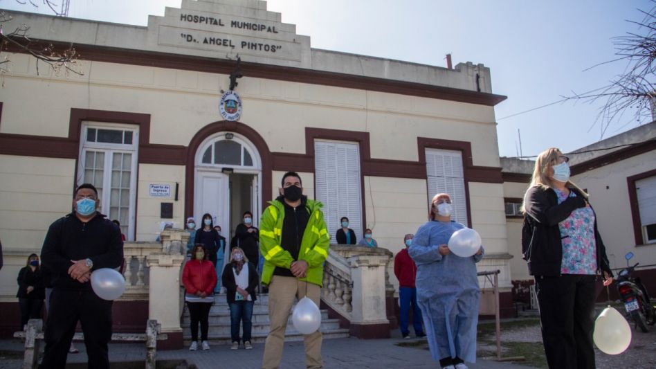 "Tenemos miedo de no poder ayudarlos, les rogamos que usen tapabocas, mantengan el distanciamiento"