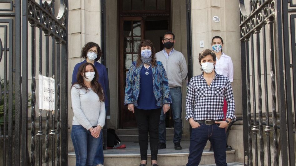 Los participante de la reunión donde se avanzó en detalles sobre la campaña de donación de plasma.