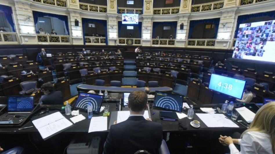 La oposición bonaerense presiona para que el Presupuesto se trate de modo presencial
