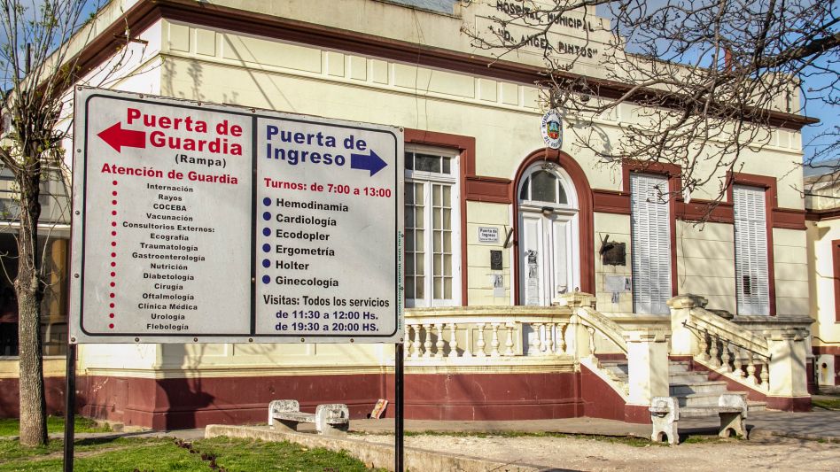 La Dra. Cardullo aseguró en su publicación que el último fin de semana una colega trabajó 36 horas en la guardia del Hospital Pintos. ANGIE DÍAZ JACQUOT
