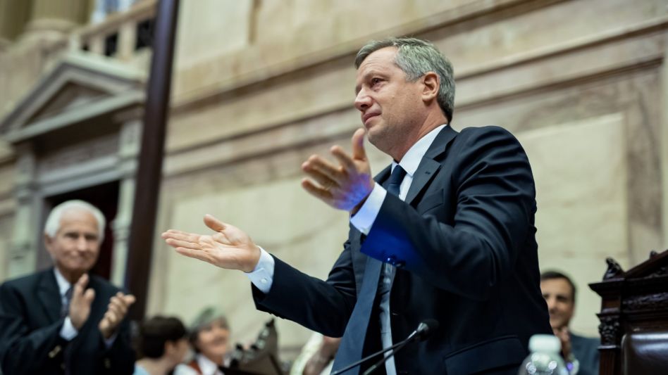 Monzó criticó la falta de diálogo y pidió mayor "consenso entre los dirigentes"