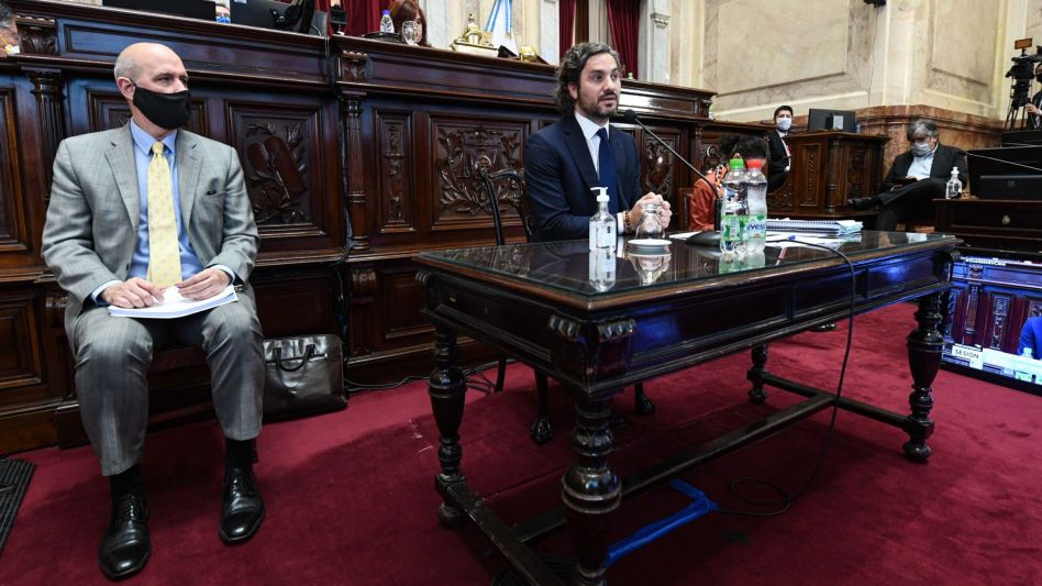 Cafiero durante su exposición en el Senado.