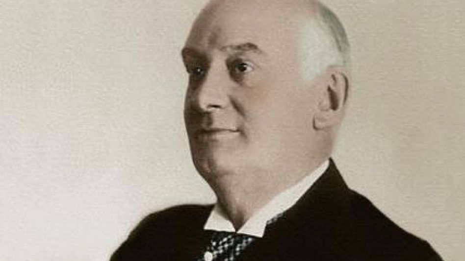El ex presidente de la Nación, Marcelo T. de Alvear, pronunció sobre las tablas del Teatro Español un encendido discurso político en octubre de 1935. 