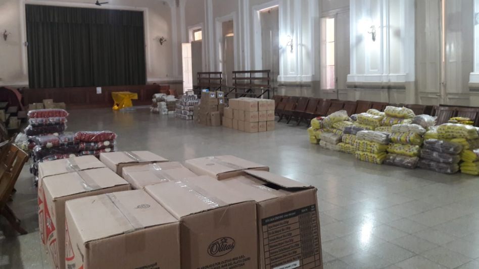 La descarga, previa a la entrega, se realizó en la Escuela Normal. GENTILEZA JUAN RUBOLINO
